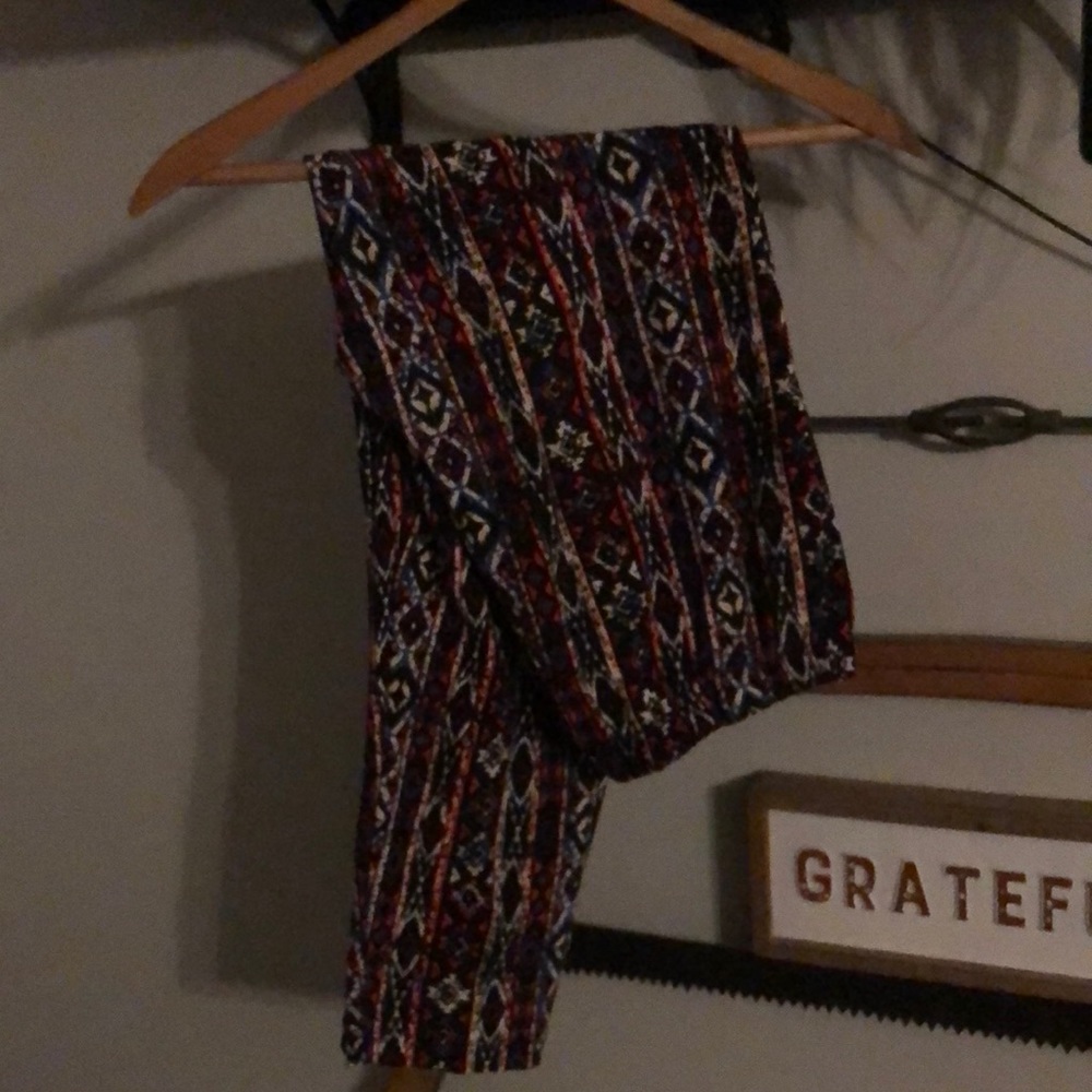 No boundaries size large leggings